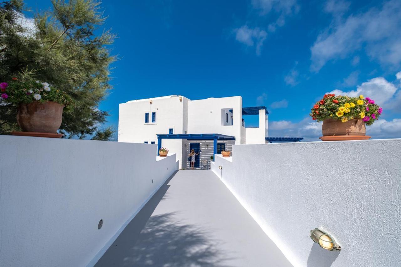 Argento Nero Villa Fira (Santorini)