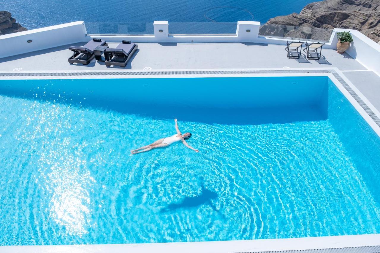 Villa Argento Nero Fira (Santorini)